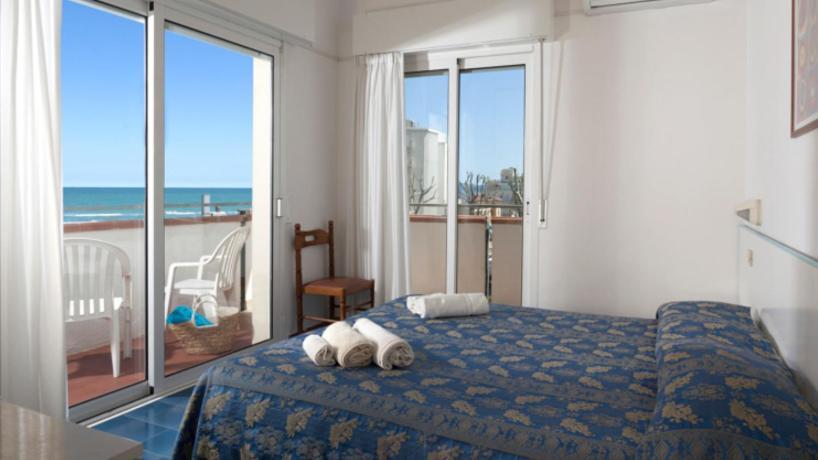 Hotel Panoramic Риччоне Экстерьер фото